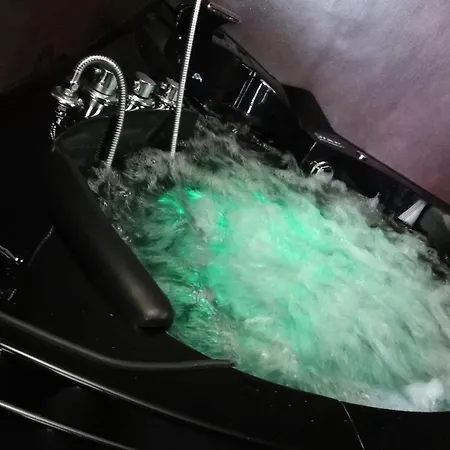 Appart, Face Mer, Balneo Les Sables-dʼOlonne