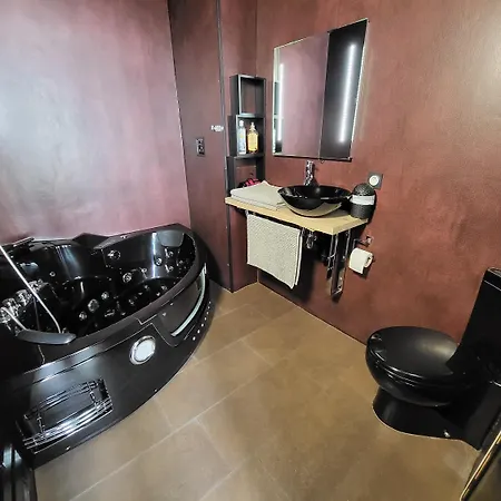 Appart, Face Mer, Balneo Les Sables-dʼOlonne